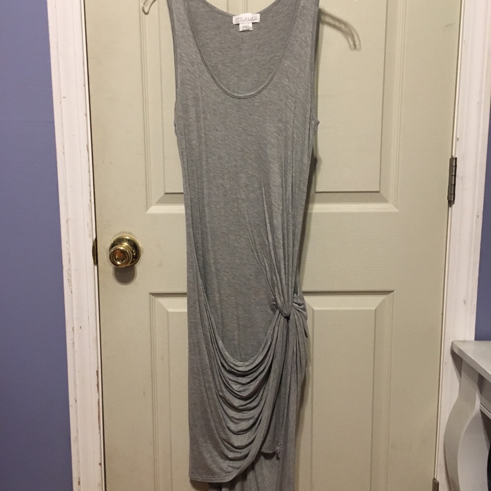 Knotted  detailing breathable dress.